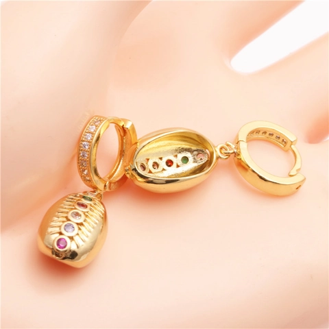 Pendientes De Aro De Circón Multicolor Cobre Chapado En Oro Serpiente Concha Fútbol Joyas Para Mujer