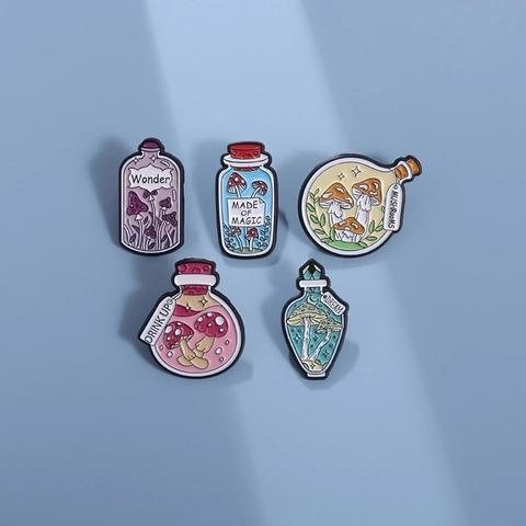 Juego de Pines de Esmalte de Botella de Poción Mágica Broche de Aleación de Champiñón Botánico Para Mochila Chaqueta Ropa Decoración Joyería Unisex Regalo