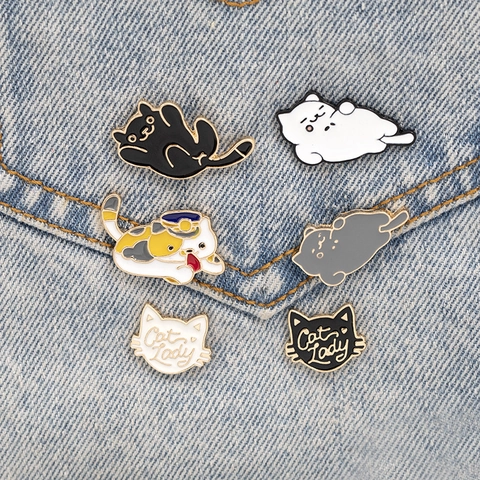 Simpatiche Spille In Smalto Gatto Cartone Animato Lega Goccia Olio Distintivo Per Zaino Abbigliamento Gioielli Kawaii