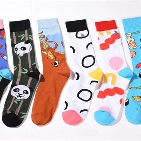 Crew Socken Baumwollmischung Atmungsaktiv Lustige Neuheit Cartoon Muster Drucken Strumpfwaren Mit Verstärkter Zehen Und Ferse