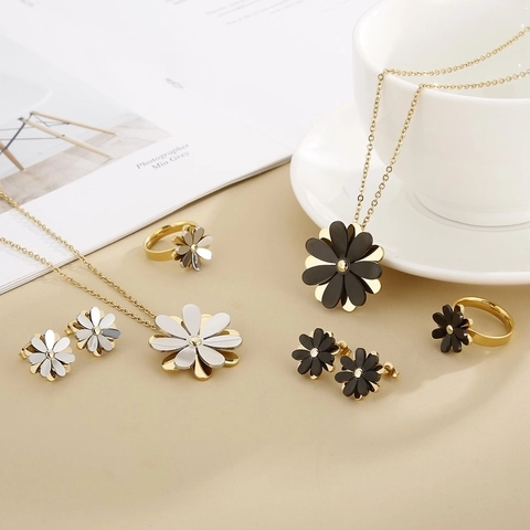 Mode Madeliefje Bloem Sieradenset Roestvrij Staal Ketting Armband Oorbellen Ring Voor Vrouwen Elegant Floraal Verguld Sieraden