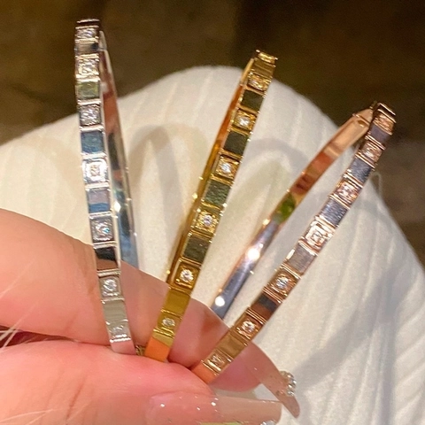 Titanium Steel Cube Bangle For Women Geometric Minimalist Rhinestone Inlaid Bangle Elegant Luxury Fashion Jewelry Bracelet