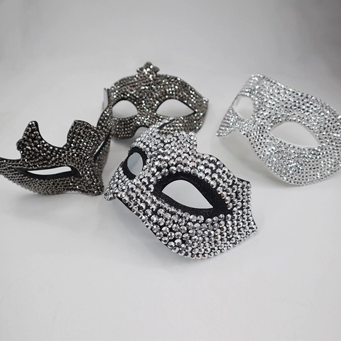 Masque De Mascarade Luxe Strass Demi-Visage Fête Halloween Cosplay Carnaval Brillant Vintage Élégant Accessoire Unisexe