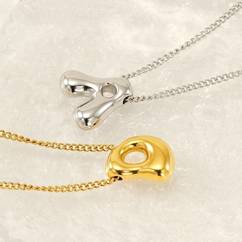 Collar Con Colgante De Letra De Burbuja Acero Inoxidable Chapado En Oro De 18K Inicial Alfabeto Dimensional Para Mujer