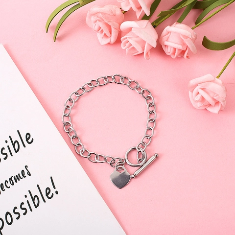 Minimalistisches Edelstahl Herz Anhänger Knebelverschluss Gliederkette Armband Für Damen Herren Poliertes Silber Mode Schmuck