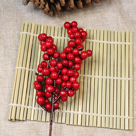 Artificial Red Berries Stems Foam Simulation Fruit Branch For Christmas Wreath DIY Home Decoration Party Supplies