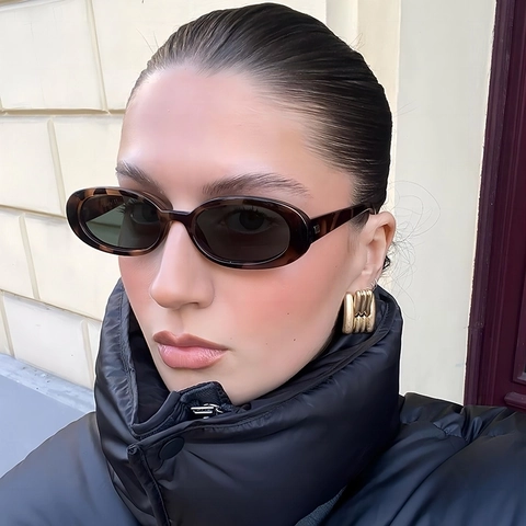 Retro Oval Sunglasses UV400 Protection Vintage Small Frame PC Frame AC Lens Fashion Eyewear Metal Decor