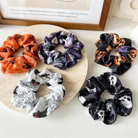 Chouchous Halloween Tissu Satin Motifs Citrouille Fantôme Crâne Toile Araignée Accessoires Cheveux Élastiques Style Fête Festive