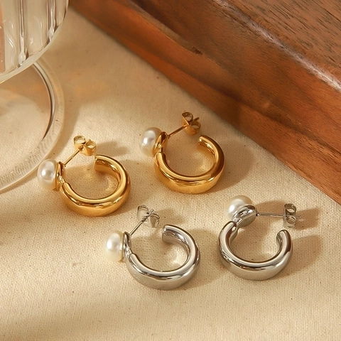 Pendientes De Aro En Forma De C De Acero Inoxidable Con Perla Artificial Blanca Joyería De Moda Elegante Para Mujer