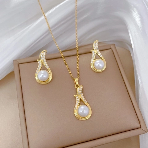 Luxury Stainless Steel Artificial Pearl Rhinestone Jewelry Set Elegant Waterdrop Pendant Necklace Earrings For Women Banquet Wedding Gift