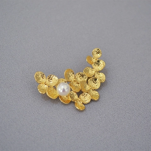 Elegante Messing 18K Vergoldete Blumen Blatt Brosche Mit Künstlicher Perle Vintage Stil Handgefertigte Schmuck Geschenk Für Damen