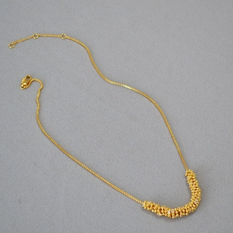 Collana con Pendente Curvo in Ottone Placcato Oro e Zirconia per Donna Catena Veneziana Geometrica Girocollo Gioielli