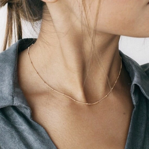 Collier Minimaliste en Cuivre Plaqué Or 18K Avec Chaîne à Billes pour Femmes Style Ins Tendance Bijoux Choker Maillons Saturne