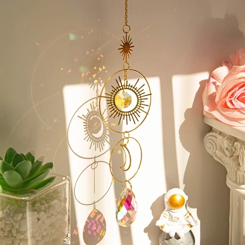 Crystal Suncatcher Metal Prism Hanging Ornament Sun Moon Star Window Decoration Rainbow Maker Boho Garden Home Decor