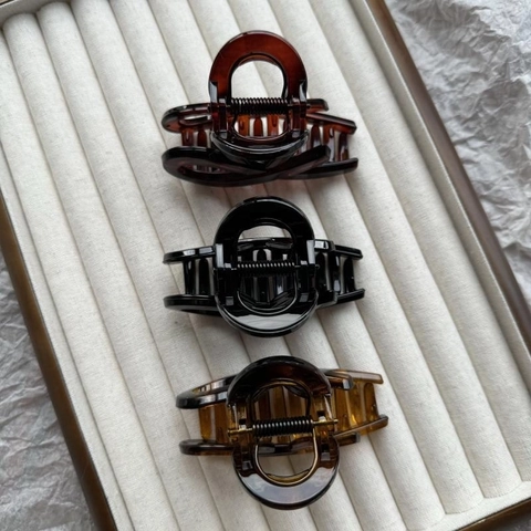 Haarklammer Verdicktes PC Kunststoff Glänzend Poliert Schleifenform Elegant Starker Halt Haarschmuck Damen