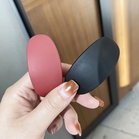 Pinza De Pelo De Plátano De Plástico Mate Soporte Vertical Para Coleta Estilo Coreano Color Caramelo Accesorios Para El Cabello Geométricos Para Mujeres