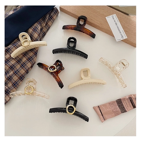 Large Hair Claw Clips French Elegant Plastic Resin Shark Clip Geometric Strong Hold Styling Accessories For Women Girls