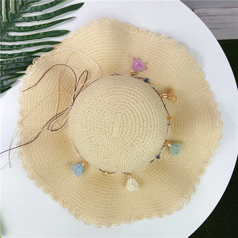 Women Summer Straw Sun Hat Large Scalloped Brim Beach Hat With Floral Tassel Charms Elegant Vacation Sunshade Travel Straw Hat