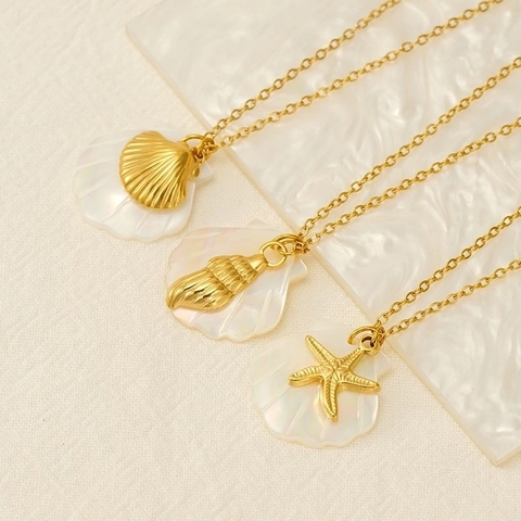 Ocean Style Stainless Steel Shell Necklace For Women Gold Plated Starfish Turtle Seahorse Dolphin Pendant Necklace Jewelry