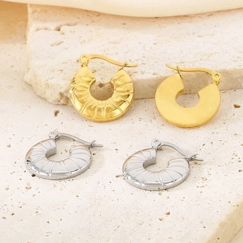 Pendientes De Aro En Forma De C Acero Inoxidable Perla Artificial De Concha Chapado En Oro 18K Joyas De Metal Texturizado Retro