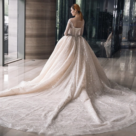 Luxus Langarm Hochzeitskleid Pailletten Stickerei Netz Schulterfrei Große Schleppe Rückenfrei Elegant Brautkleid