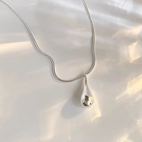 Minimalist Teardrop Pendant Necklace Solid 925 Sterling Silver Snake Chain For Women Elegant Daily Wear