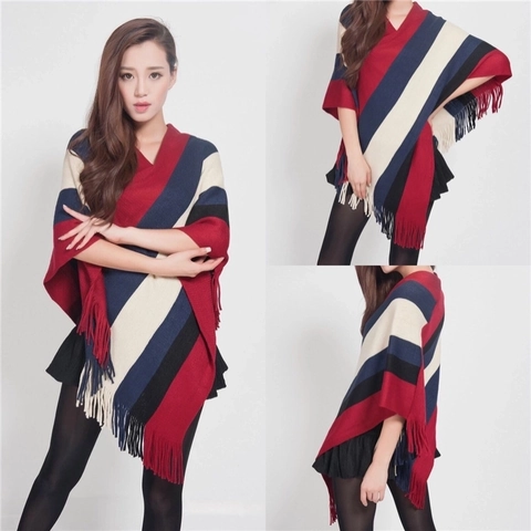 Poncho Scialle in Maglia a Righe da Donna Con Nappine Materiale Acrilico Confortevole Capispalla Largo per Autunno Inverno