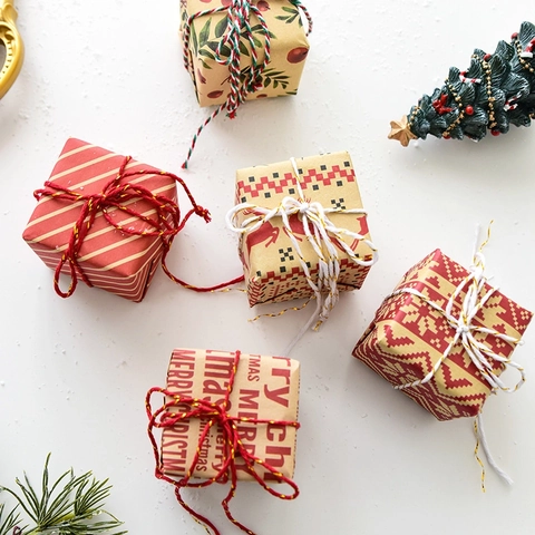 Mini Kerst Cadeau Doos Hangende Ornamenten Papier Schuim Klein Pakket Decor Voor Kerstboom Feest