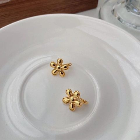 925 Argento Sterling Orecchini a Bottone Fiore per Donna Minimalista Design Petalo Bordo Milgrain Eleganti Gioielli Floreali