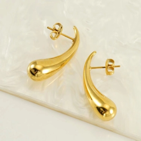 Minimalist Teardrop Stud Earrings 18K Gold Plated Stainless Steel High Polish Water Drop Shape For Women