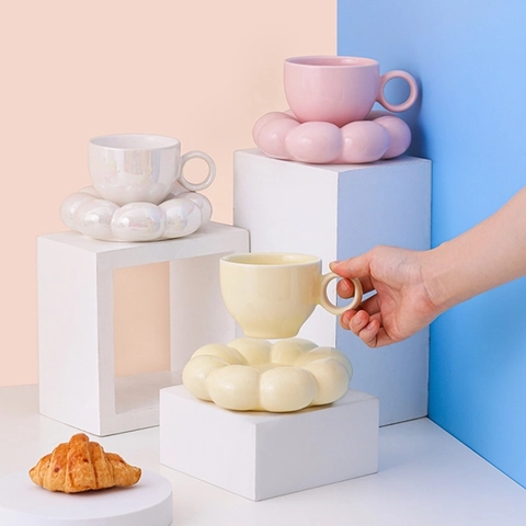 Ceramic Coffee Cup And Sunflower Shaped Saucer Macaron Color Artificial Pearl Glaze Creative Nordic Cute Mug For Afternoon Tea