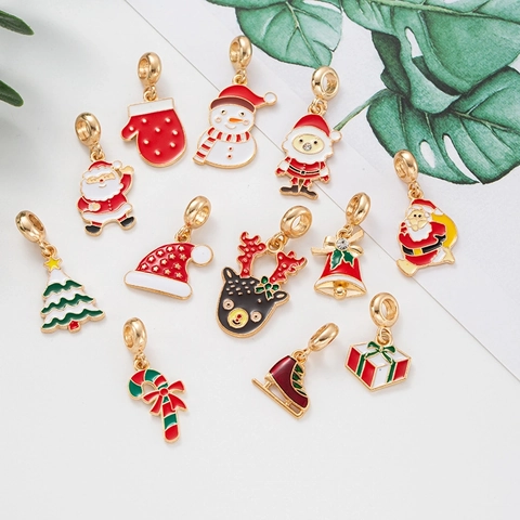 Kerstbedeltjes Legering Emaille DIY Sieraden Maken Accessoires Kerstman Sneeuwpop Rendier Boom Zuurstok