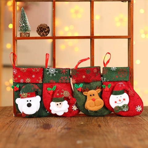 Christmas Socks Ornaments Felt Fabric Santa Snowman Reindeer Hanging Stockings Gift Bags Retro Cartoon Holiday Decor