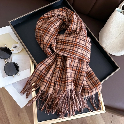 Plaid Tassel Scarf Winter Warm Imitation Cashmere Long Checkered Shawl Wrap Unisex Soft Thick Neck Scarf Fashion Accessory