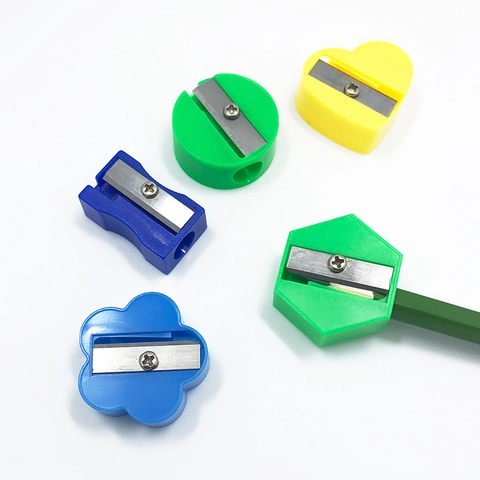 Mini Pencil Sharpener Manual Plastic Colorful Single Hole Handheld Portable Student Stationery School Supplies