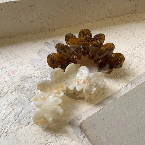 Elegant Acetate Hair Claw Clip French Style Petal Wave Marble Tortoiseshell Large Shark Hair Accessories For Women