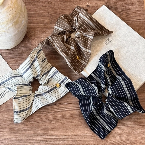 Scrunchies in Tessuto a Righe Vintage per Donna Con Ciondolo a Cuore Dorato Elastici per Capelli Retro Accessori per Capelli