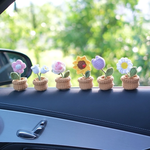 Häkeln Mini Topfblume Ornament Handgewebtes Garn Sonnenblume Tulpe Rose Gänseblümchen Auto Armaturenbrett Schreibtisch Dekor
