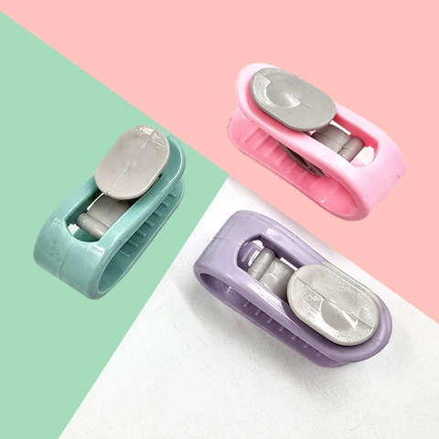 Plastic Quilt Clips Needle-Free Comforter Fixer Anti-Slip Duvet Cover Fasteners Bedding Household Accessories