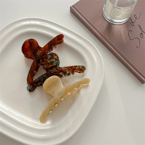 French Style Acetate Hair Claw Clip Elegant Vintage Marble Tortoiseshell Shark Clip Handmade Hair Accessories For Women