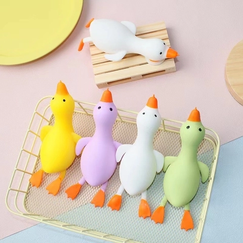 Cute Duck Squeeze Toy Stress Relief Sensory Decompression Soft TPR Slow Rebound Goose Shape Toy For Kids Adults