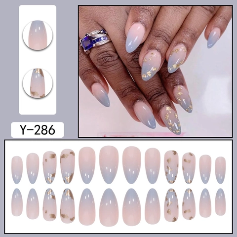 Unghie Finte Forma Mandorla Sfumato Rosa Blu Con Foglia D'oro Stile Ins Manicure Artificiale Per Donne