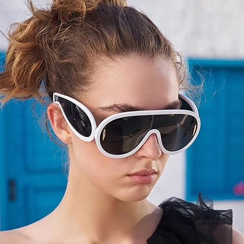 Oversized Shield Sunglasses Plastic Frame PC Lens UV400 Protection Future Y2K Cyberpunk Style For Unisex