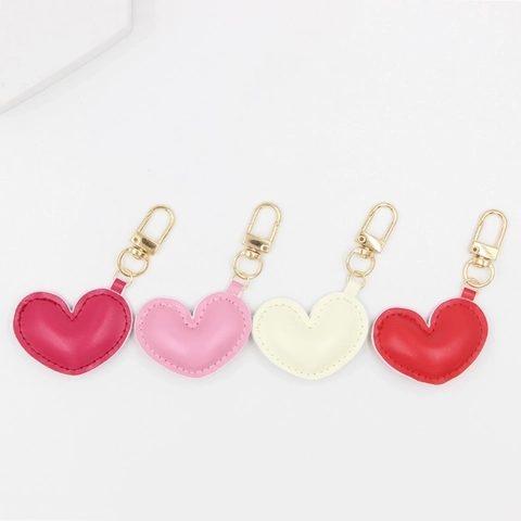 Heart Shape PU Leather Keychain With Golden Alloy Clip Bag Charm For Women Cute Mini Key Ring Accessory
