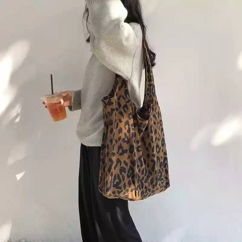 Women Leopard Print Corduroy Shoulder Bag Large Capacity Vintage Tote Bag For Daily Shopping Chic Casual Handbag