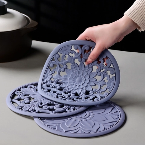 Sottopentola In Silicone Rotondo Resistente Al Calore Tovaglietta Da Tavolo Per Piatti Caldi Retro Cavo Floreale Rilievo 3D Antiscivolo
