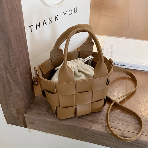 Women Woven PU Leather Bucket Bag With Drawstring Canvas Inner Pouch Top Handle Adjustable Strap Ins Fashion Crossbody