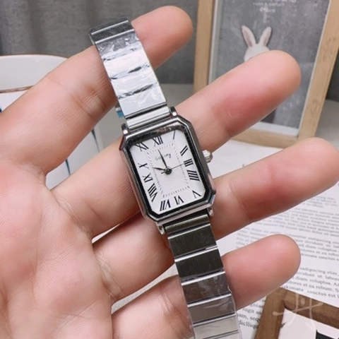Vintage Rectangular Quartz Watch For Women Small Dial Roman Numerals Metal Strap Elegant Korean Style Analog Wristwatch