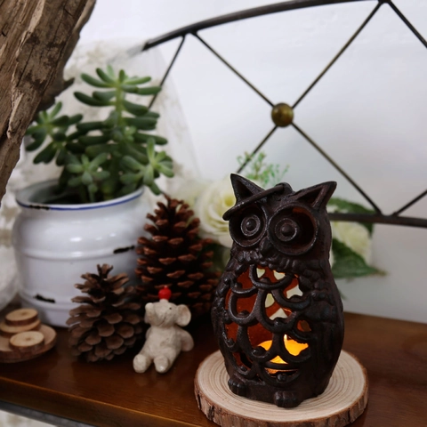 Retro Cast Iron Owl Candle Holder Vintage Hollow Out Animal Figurine Ornament For Home Garden Decor Japanese Zakka Style Brown
