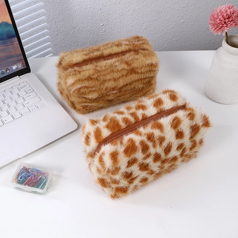 Astuccio In Peluche Grande Capacità Stampa Leopardata Borsa Per Trucco Beauty Case Da Viaggio Portatile Morbida Pelliccia